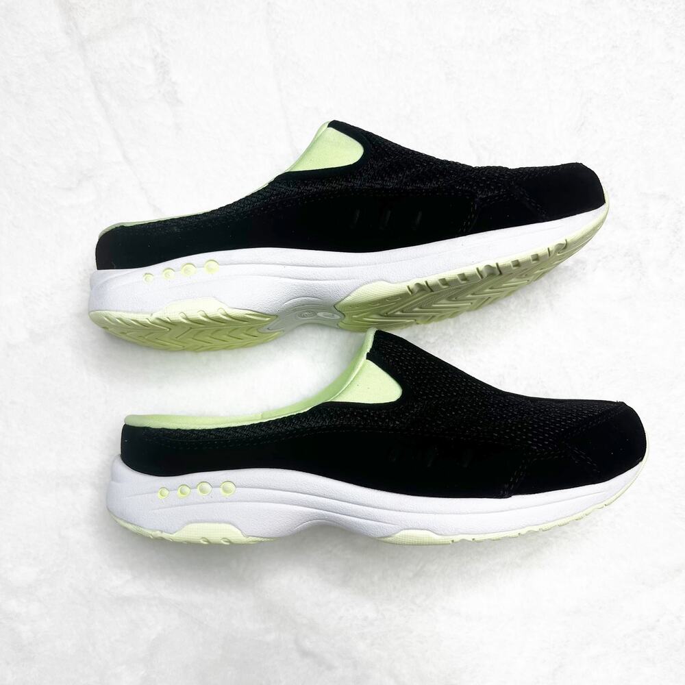 NEW EASY SPIRIT Traveltime Clogs Black size 7 Walking Shoes Mules - Picture 4 of 8